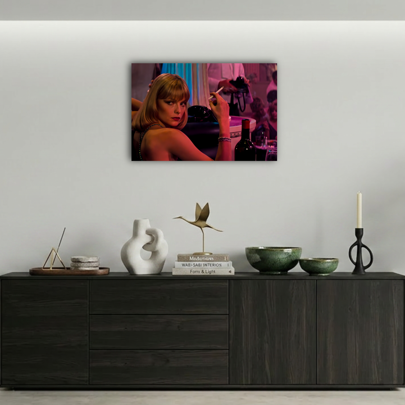 Scarface Elvira Hancock Sigara İçen Portre Metal Poster
