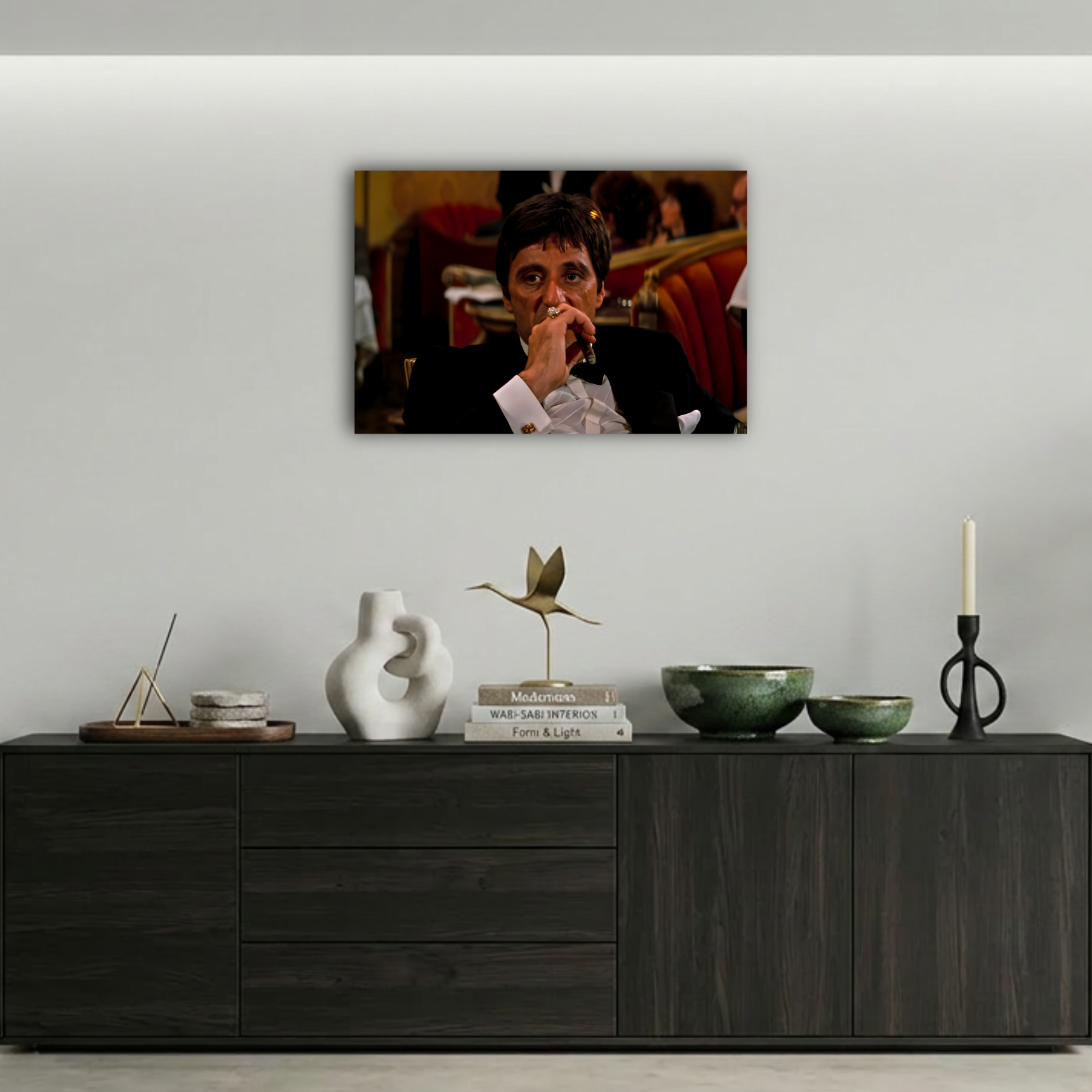 Scarface Restoranda Düşünceli Tony Montana Metal Poster
