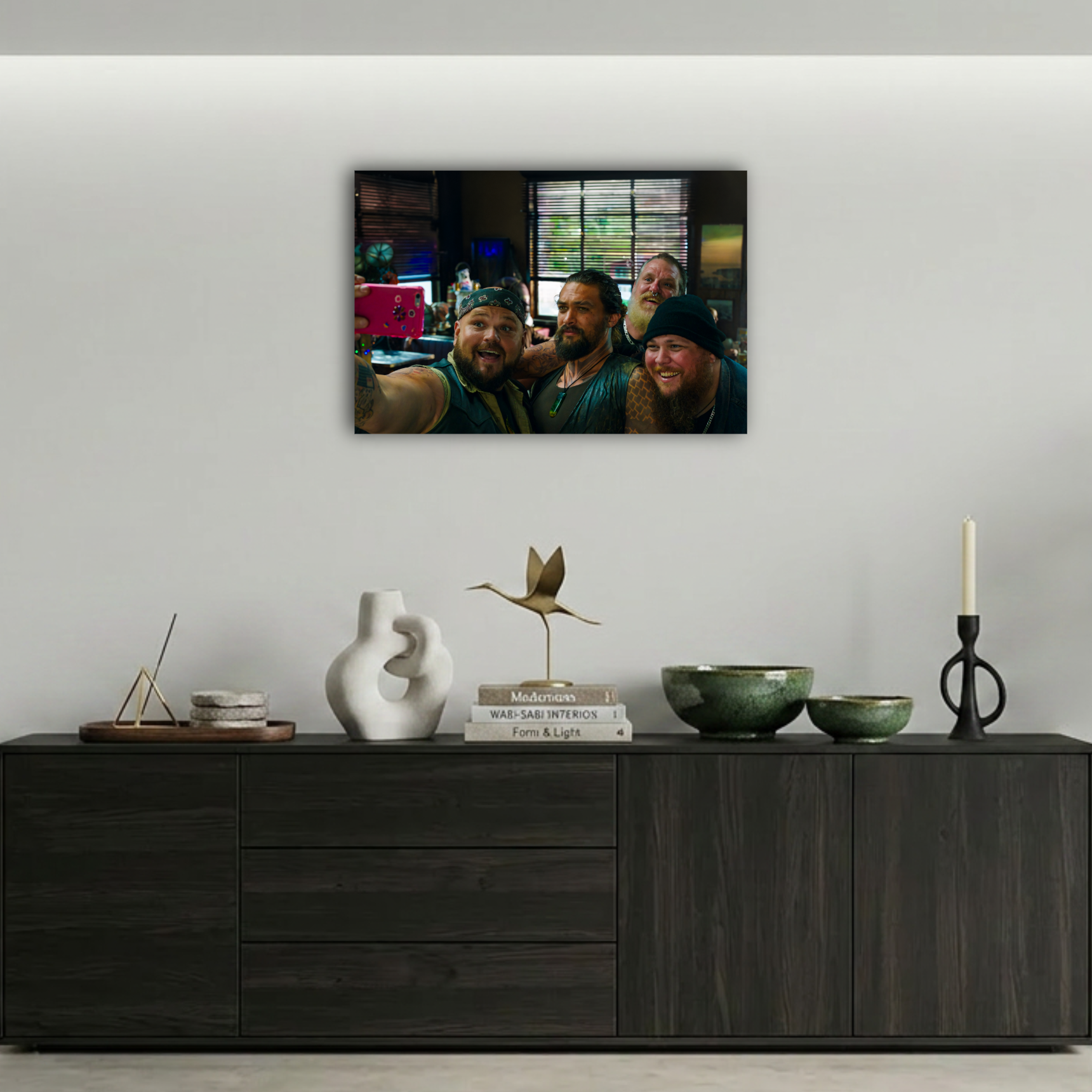 Aquaman Bar Selfie Sahnesi Metal Poster