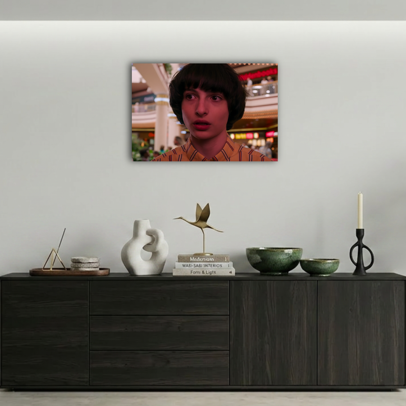 Stranger Things Mike Wheeler Alışveriş Merkezi Sahnesi Metal Poster