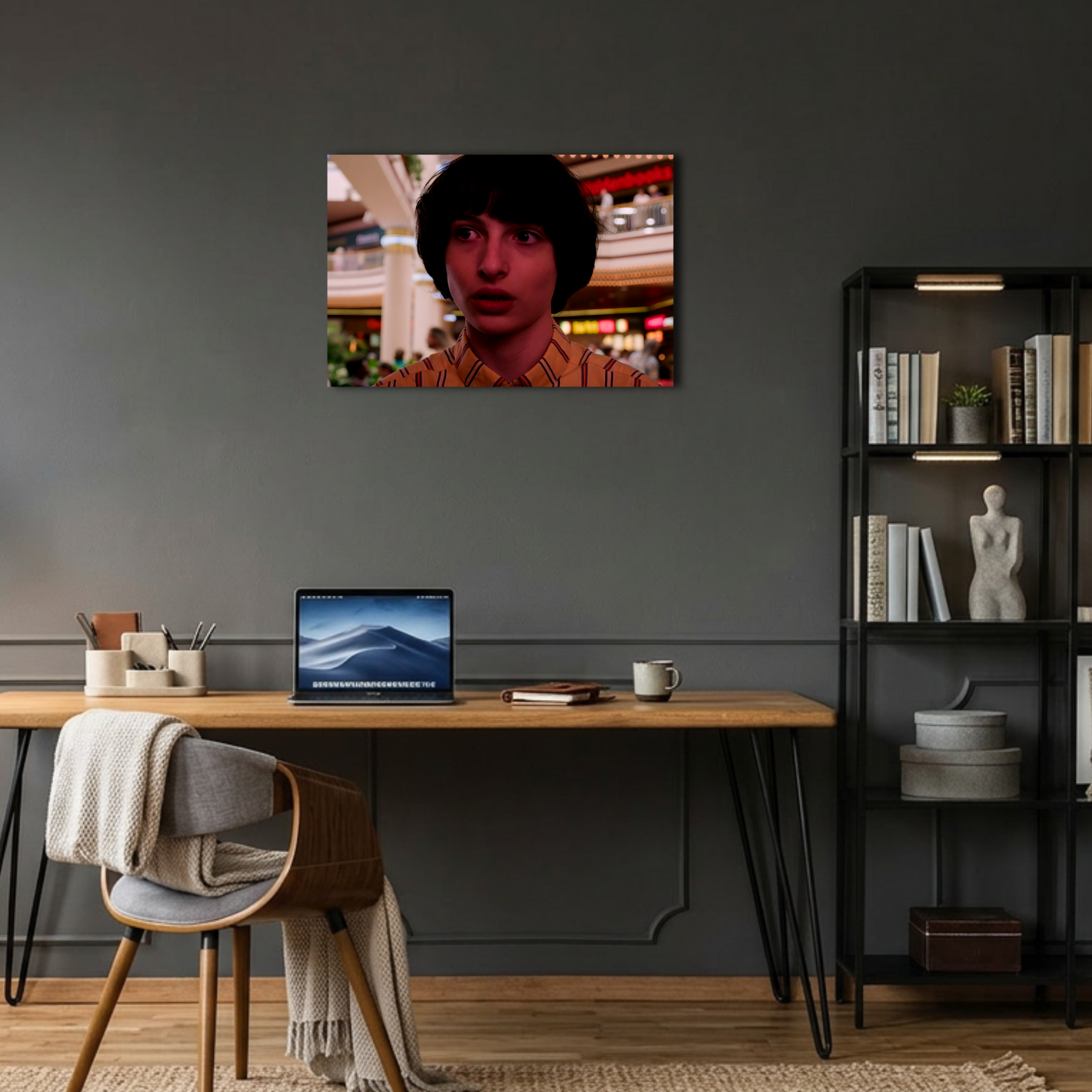 Stranger Things Mike Wheeler Alışveriş Merkezi Sahnesi Metal Poster
