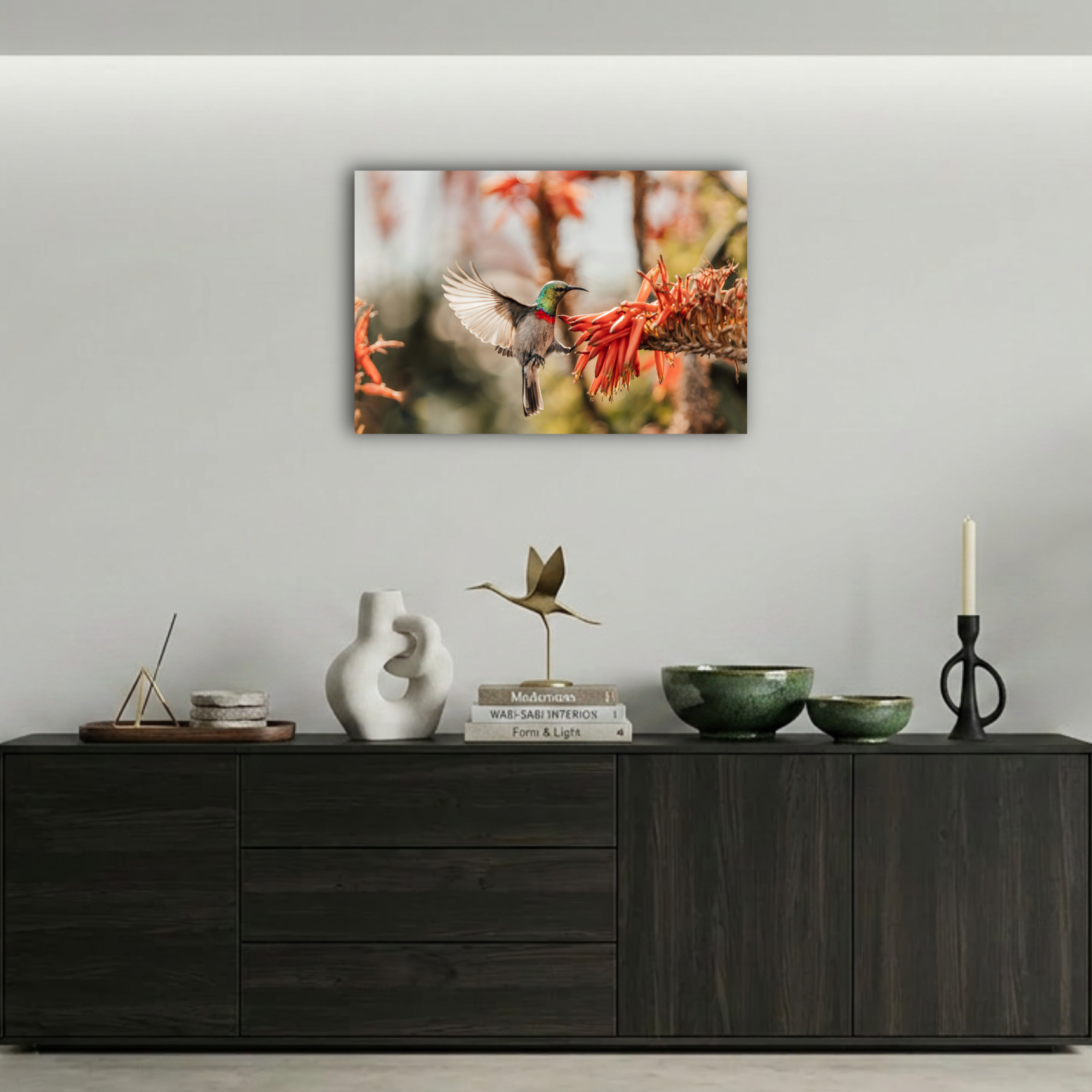 Çiçek Üzerinde Kolibri Metal Poster