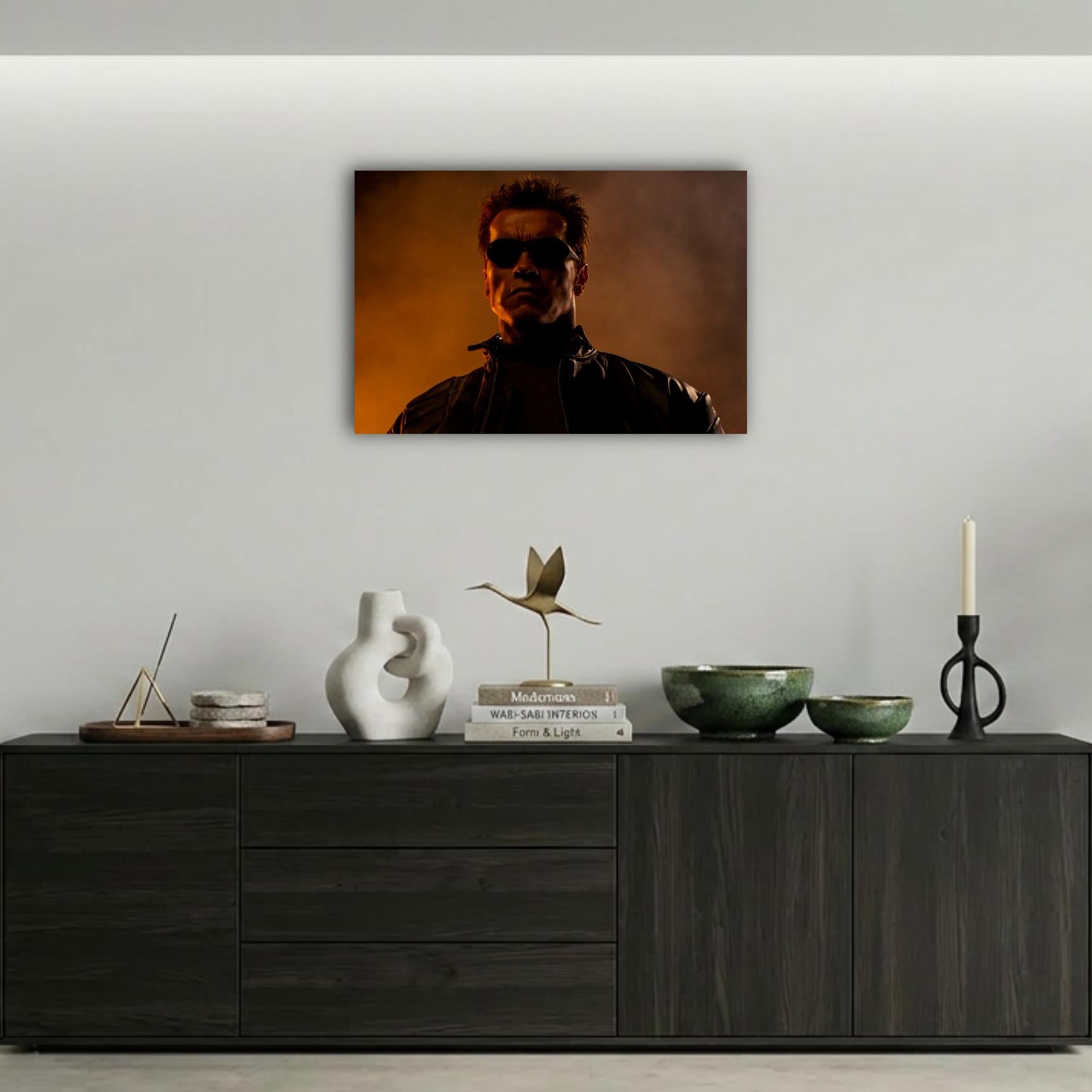 Terminatör Güçlü Portre ve Siyah Gözlük Metal Poster