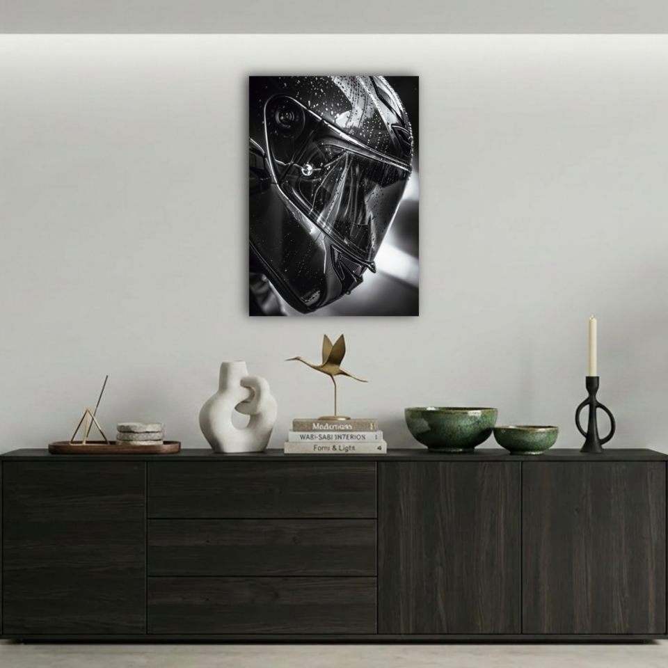 Yağmur Damlalı Siyah Motosiklet Kaskı Metal Poster